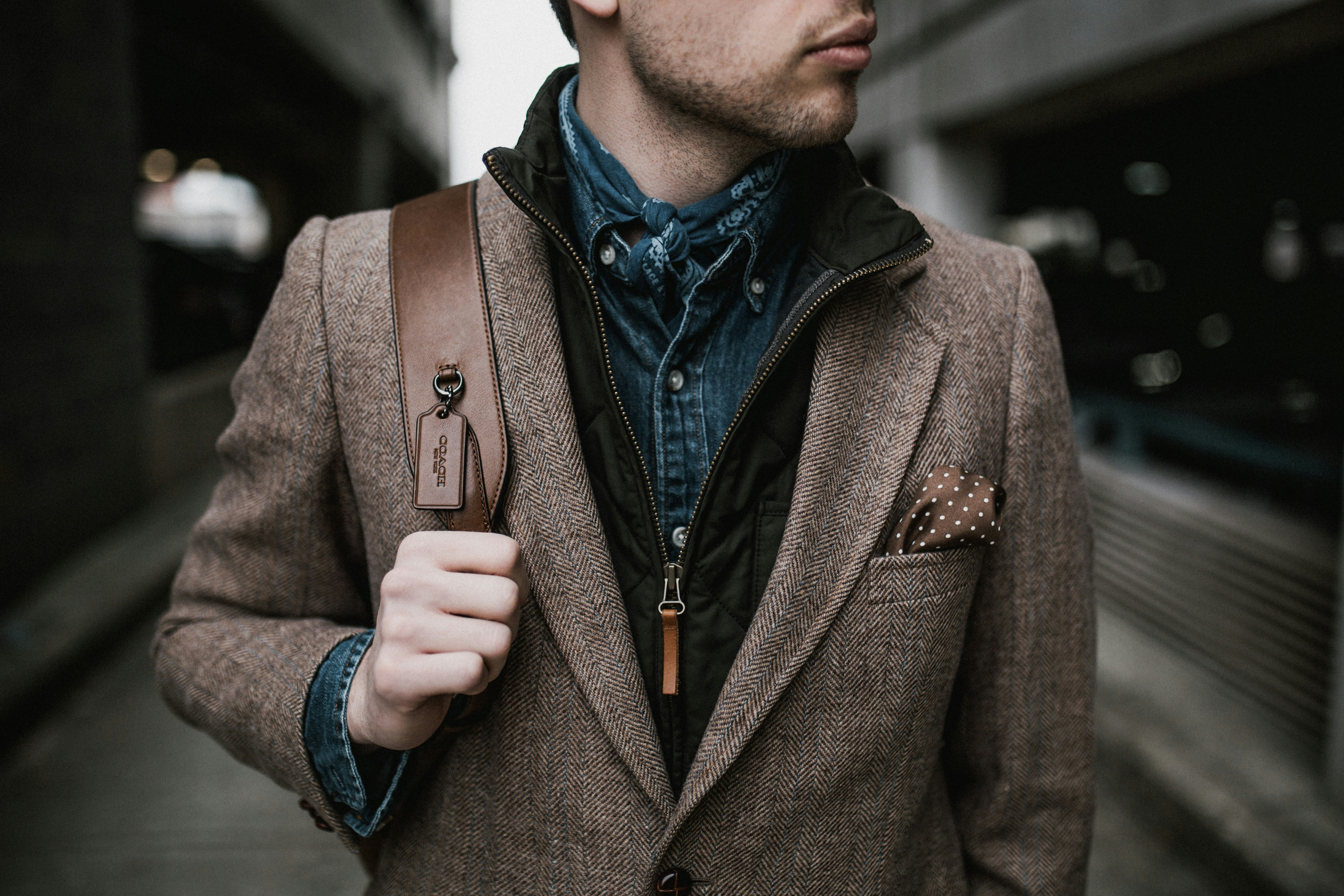 Business Casual Friday: Guide for Men Women – lookingGLASS Lifestyle