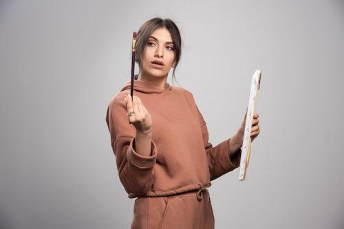 How to Compare Human Stylists and AI Styling Tools