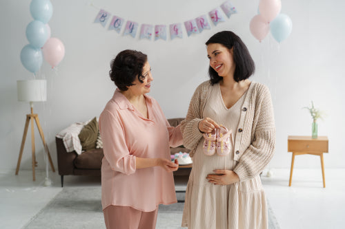 Styling for Baby Showers: Guest and Host Ideas