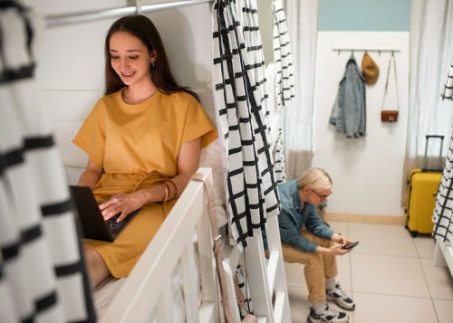 Capsule Wardrobes Ease Morning Routines for Working Parents