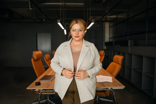 Hybrid Office Models Demand Seamless Attire Transitions