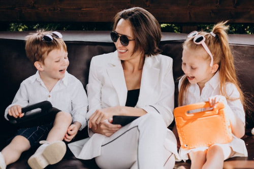 Family Event Outfits: How to Look Coordinated and Stylish