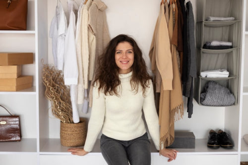 Capsule Wardrobes Rise Among Working Mothers Seeking Simplicity