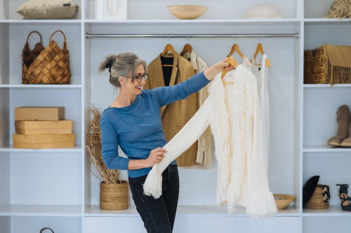 How Busy Moms Can Build a Versatile Capsule Wardrobe